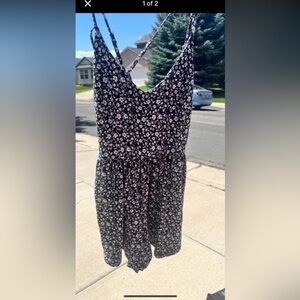 Urban Outfitters XS Floral Romper